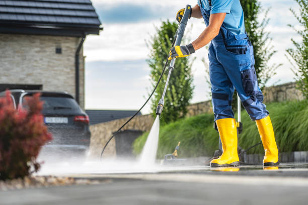 Post-Construction Pressure Washing in George Mason, VA